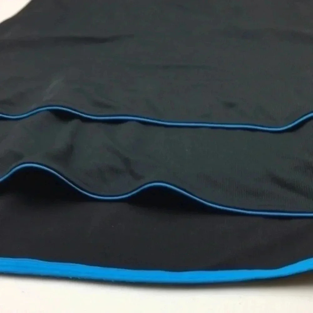 Tail swim wear  Size Small - Picture 13 of 16